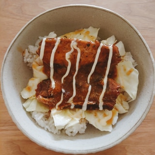 鯖の蒲焼き缶丼